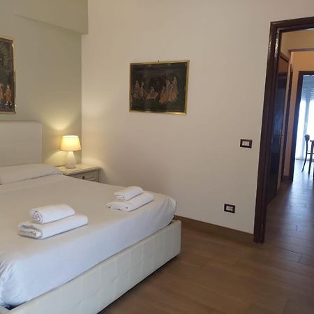 San Giovanni Apartment With Balcony Rom Exterior foto