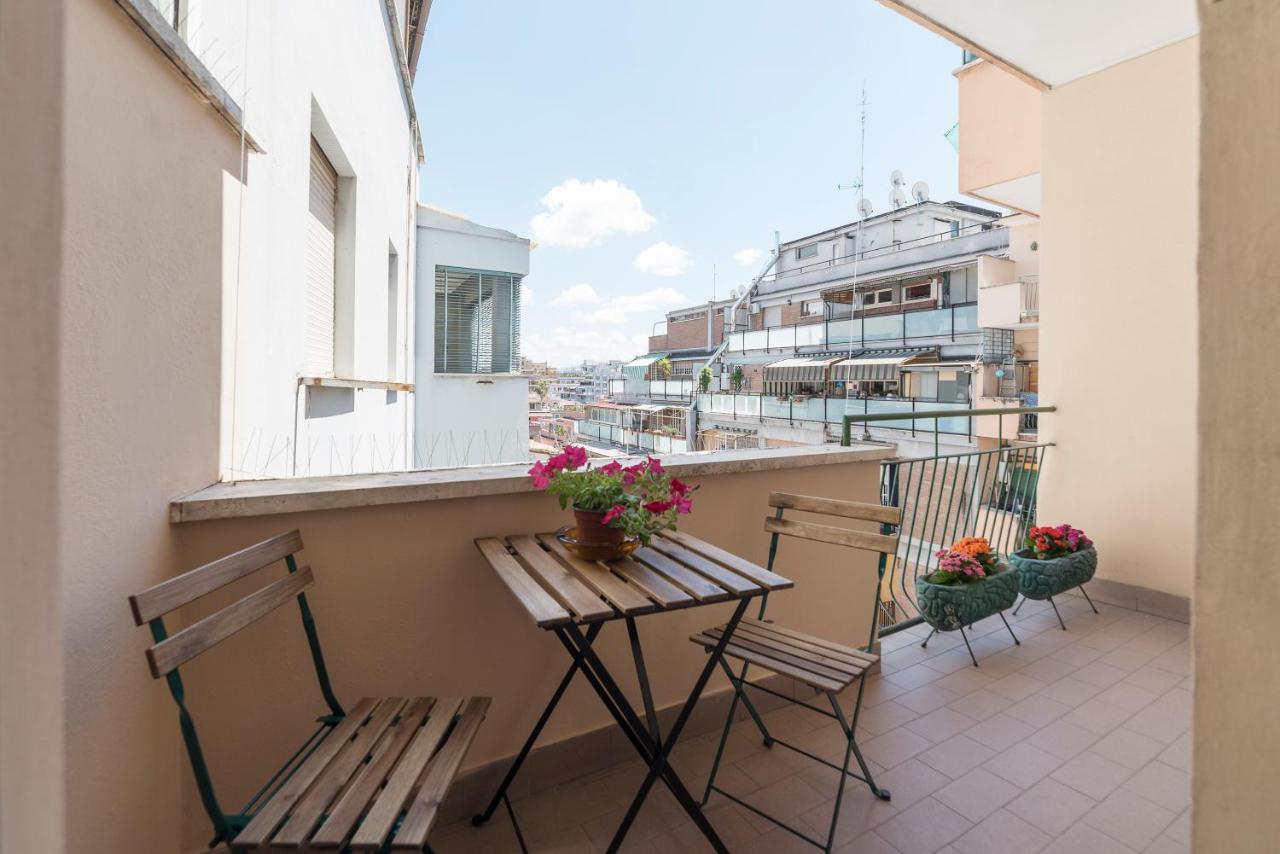 San Giovanni Apartment With Balcony Rom Exterior foto